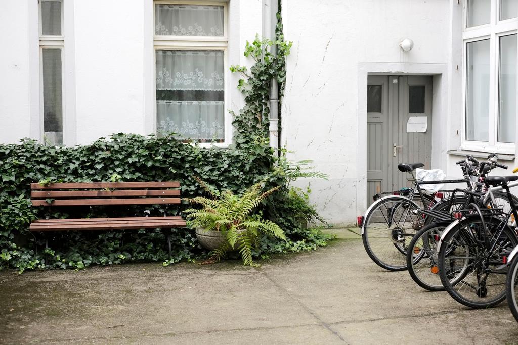 Altbauwohnung Mit 3 Baedern Berlín Exteriér fotografie